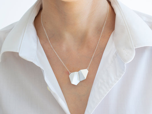 Geometric pendant necklace